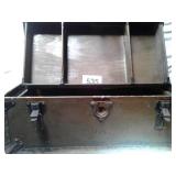 VTG ARMY FOOT LOCKER- NICE CONDITION