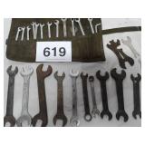 WRENCHES SOME CRAFTSMAN METRIC WRENCH SET