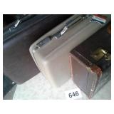 3 VTG SUIT CASES