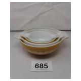 PYREX NESTING BOWLS (4)