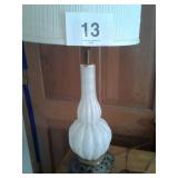 2) VINTAGE LAMPS W/BRASS BASE