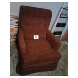 SWIVEL LOUNGE CHAIR