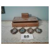 JEWELRY BOX;SMALL VINTAGE PICTURES