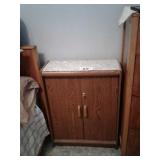 STORAGE CABINET WITH KEY
