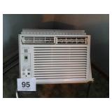 FRIGIDAIRE WINDOW A/C UNIT