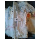 TABLE CLOTHS, PLACEMATS, TOWELS, ETC