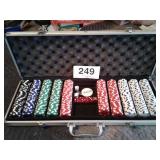 NICE CASE OF POKER CHIPS