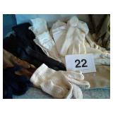 BOX OF VINTAGE GLOVES