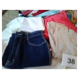 TOTE OF SMALL LADIES BLOUSES