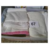 TOTE OF MISC. BATH TOWELS