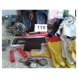 MENS NEW ITEMS, HATS, GLOVES, WALLETS, ETC