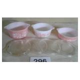 PYREX NESTING DISHES, 1 BOWL HAS CHIP