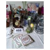 SCHUETZENFEST PALES, VINTAGE MAPLE SYRUP TINS,