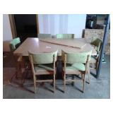 RETRO TABLE & CHAIRS, MADE BY YOUNG, DURAN
TABLE