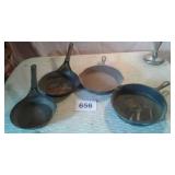 CAST IRON SKILLETS