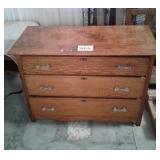 THREE DRAWER CHEST OF DRAWERS