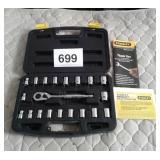 STANLEY BRAND COMPLETE SOCKET SET WITH CASE