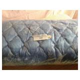 NEW QUEEN MATRESS PAD