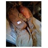 WALLS- COVERALLS SIZE LARGE WITH GLOVES AND