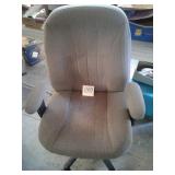 OFFICE CHAIR