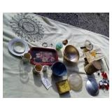 COOKIE CUTTERS, ETC. KITCHEN ITEMS