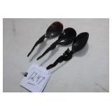 3 JAPAN SPOONS CARVED FROM SHELL