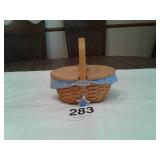 LONGABERGER 2000 CHEERS BASKET 8" X 8"