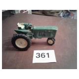 DIE-CAST JOHN-DEERE TRACTOR