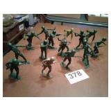 14 TOY MILITARY SOLDIERS 5"