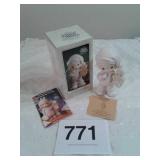 PRECIOUS MOMENTS FIGURINE