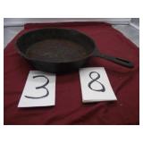 OLD CAST IRON SKILLET