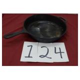 CAST IRON SKILLET