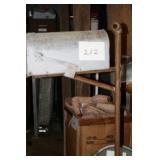 MAILBOX MOUNTED ON STEEL WHEEL