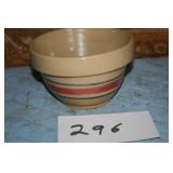 ROSEVILLE POTTERY BOWL