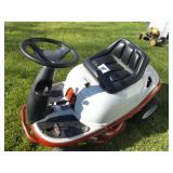 WHITE RIDING LAWN MOWER LR92T