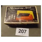 RHINESTONE & STUD SETTER BY RONCO