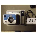 KODAK INSTANT CAMERA