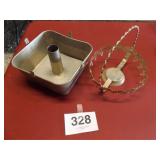 SQUARE ANGEL FOOD PAN & METAL CASSEROLE HOLDER