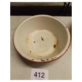 WHITE W/RED BAND GRANITE DISH PAN