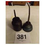2 OLD OIL CANS