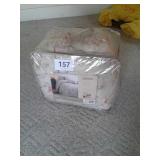 Full size bedspread and sheets