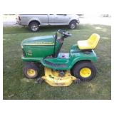 JOHN DEERE LT166 RIDING MOWER