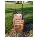 6-12V. BATTERY CHARGER