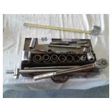 CRAFTSMAN 1in SOCKET and ratchet set