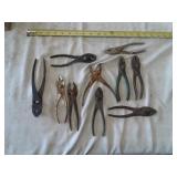 Pliers
