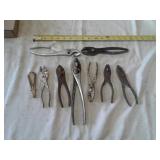Pliers