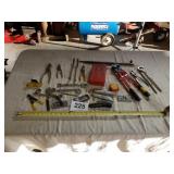 Snap on drill bit set and bolt cutters utility