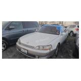 1994 LEXS ES 300 JT8GK13T4R0027119 Arrest