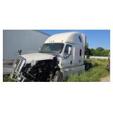 2015 freightliner Cascadia 1FUJGLD5XFLGR8286 no ke