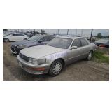 1993 Lexs LS 400 JT8UF11E6P0168511 Abandoned